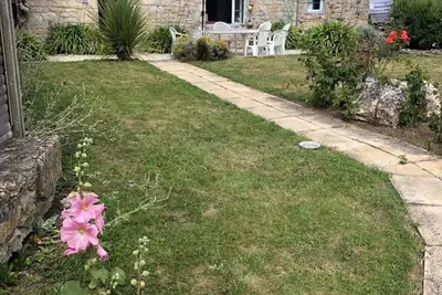 Image de Charmant Penty Sur Jardin Clos De 500m2 en impasse, au calme.