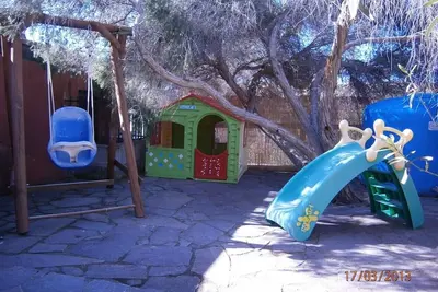 Image de Villa avec Espace Enfants, jardin et terrasse avec vue sur la mer Ă 300m. de la plage