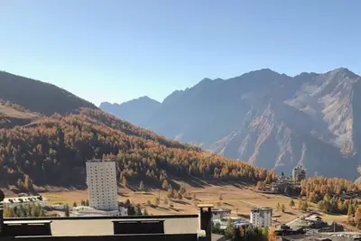 Image de 100 sqm apartment with wonderful view of the landscape