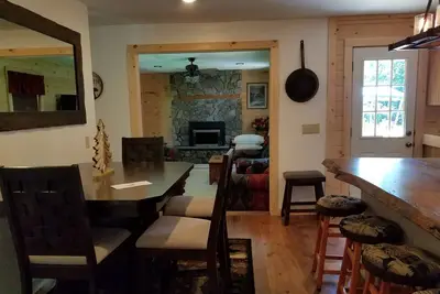 Image de Warrensburg Log Cabin