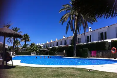 Image de Magnifique Maison À El Rompido Avec Piscine Et Cour De Paddle