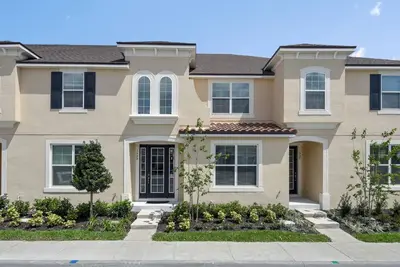 Image de Brand New 4 Bed 4. 5 Bath Townhouse dans Solara Resort