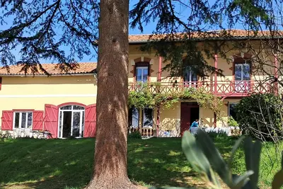 Grand gîte de caractère à 100 km de Toulouse et 30 km de l'Espagne