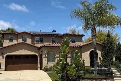 Image de Maison familiale spacieuse avec vue - proche de la plage, Legoland, Del Mar Races!