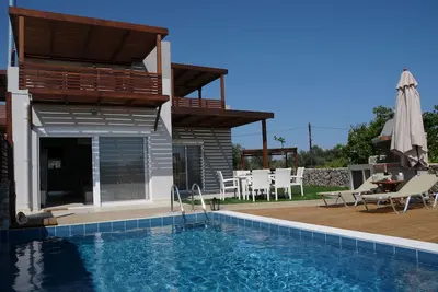 Image de Amazing Pool Villa 2 min de la plage de Haraki et 10 min de Lindos