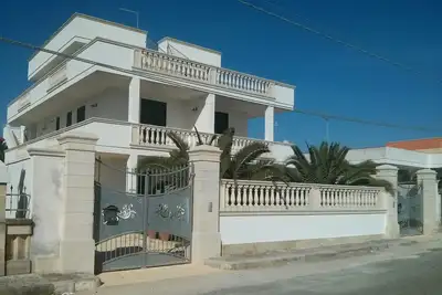 Image de \"Dimora Liccisa\" maison de vacances à Porto Cesareo - Torre Lapillo - Punta Prosciutto