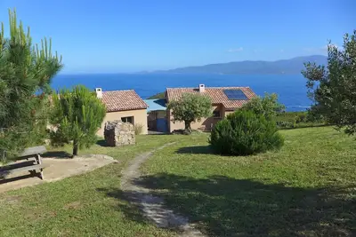 Image de Gîte Ricciu, label écologique et 3 épis, vue mer et montagnes