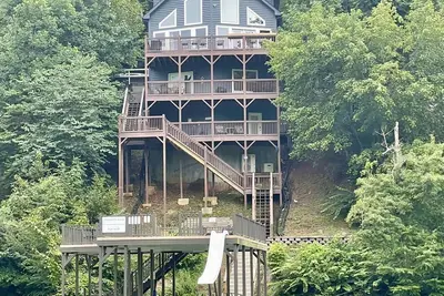 Image de SPÉCIAL - épargne 500 $ du 8 au 15 juin; Bord du lac avec quai privé