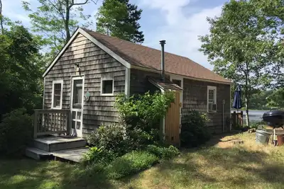 Image de Lakefront Cottage à Eastham, près de l'océan et de la baie