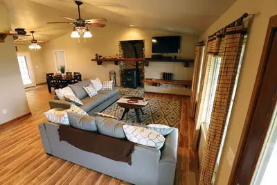 Image de 5 Ez Ranch - À quelques minutes du parc national de Kings Canyon