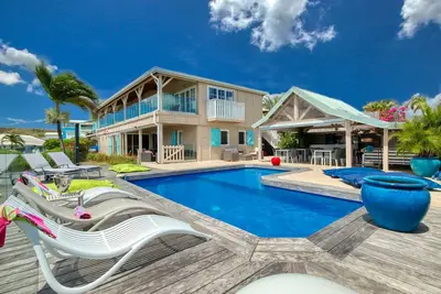 Image de Villa de luxe avec vue mer (Mqti41)