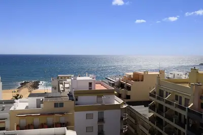 Image de Atlântico 8- Vue sur la mer, rénové, climatisation et Wi-fi.