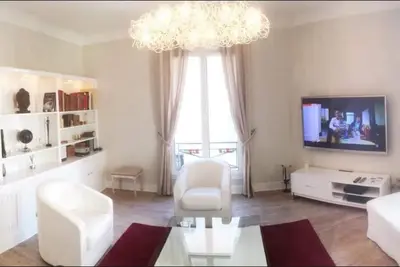 Image de Grand appartement de luxe dans le Grand Palais à côté du Palais des Festivals