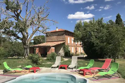 Maison Vue Pyrénées 12 personnes Piscine
