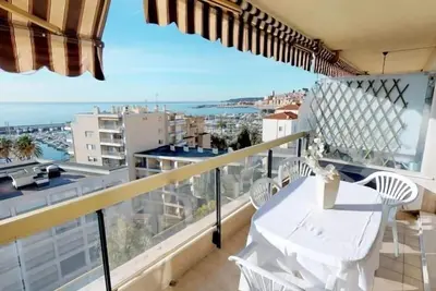 Image de Superbe 2p avec terrasse, climatisation et vue mer à Menton