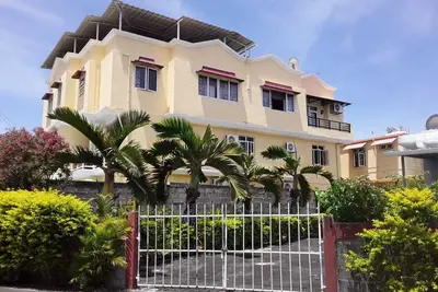 Image de Villa  Pour 26 / 30  Personnes Avec Transfere De  L'Earoport Comprise