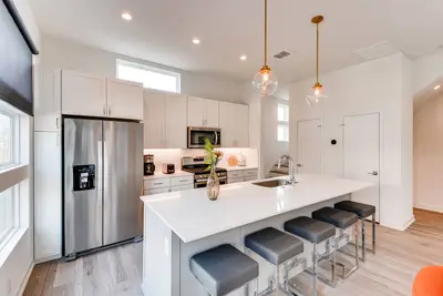 Image de La vie moderne de luxe dans le meilleur des quartiers chics!