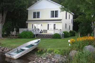 Image de Accueil au bord du lac Ă East Haddam, Connecticut - Paisible - Crystal Clear Lake