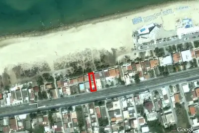 Image de Grenier indépendant avec terrasse, sur la plage, face à la mer
