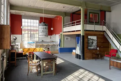 Image de 116 m² grand loft dans le style industriel, dans le milieu de la filature de coton de Leipzig