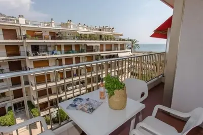 Image de Menton: Charmant 3p avec Terrasse, Parking, Proche Plages et Centre