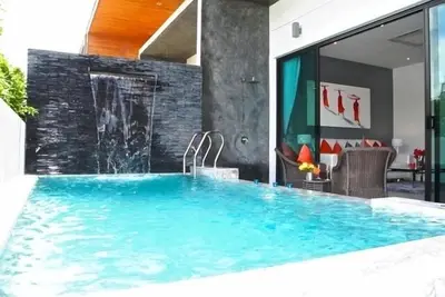 Image de Villa neuve et très confortable!