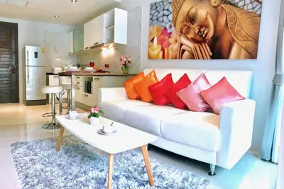 Image de Apartment with 1 bedroom & pool view.