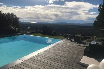 Image de La belle vue de saint cezaire