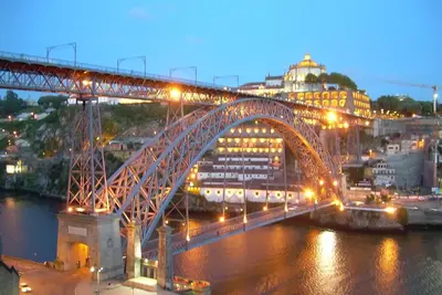 Image de Appartement avec vue imprenable sur la rivière