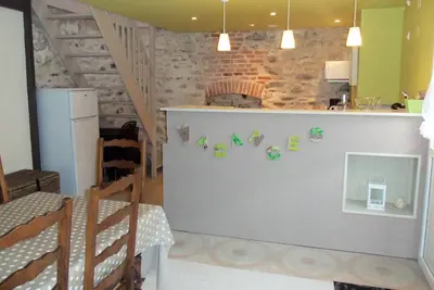 Image de Maison renovée - 90 m² - 6/8 pers - proche plages et commerces