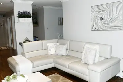Unité de luxe de 3 chambres du côté est de Vancouver