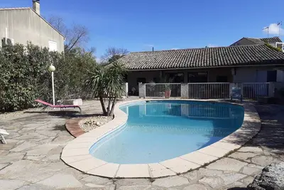 Image de Pinet villa tt confort Grande Piscine Privee Wifi 4 ch 8 pers 10km mer