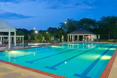 Image de 2 Bdrm ~ Powhatan Resort ~ Sur 260 Acres ** Jardins Busch 8 Miles ** Zone Historique