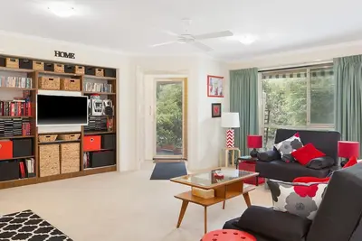 Image de 2 / 13-15 Redwood Drive, Cowes