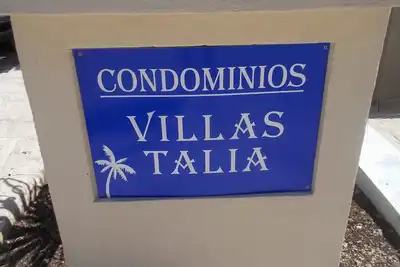 Image de Entièrement meublé / équipé, 7 minutes à pied de la plage, piscine. . . .