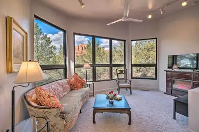 Nouveau! Sedona Apt. w / patio privé et vues Red Rock