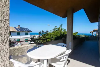 Image de M117 - Marcelli, four-room apartment with sea view terrace