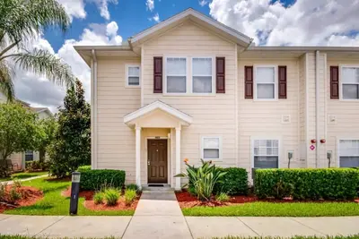 Image de Rent a Luxury Townhome on Lucaya Village Resort, Minutes from Disney, Orlando Townhome 2671