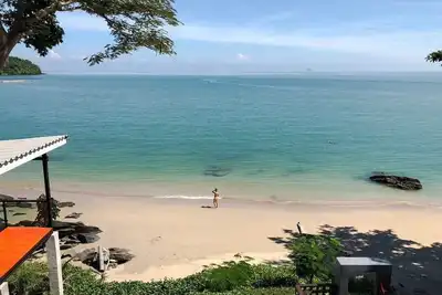 Image de Superbe villa avec piscine privée en front de mer