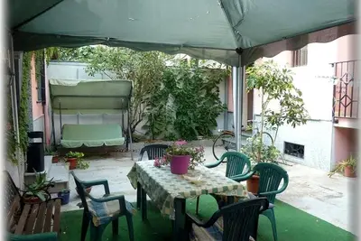 Image de Appartement Bb dans une villa avec parking privé avec vidéosurveillance, jardin
