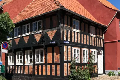 Image de Maison de ville confortable dans le centre d'Assen, près du port