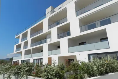 Image de Bel appartement pour 4 personnes avec climatisation, piscine, Wifi, Tv et terrasse