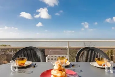 Image de Magnifique maison de vacances privée pour 8 personnes avec Wifi, Tv, terrasse et parking