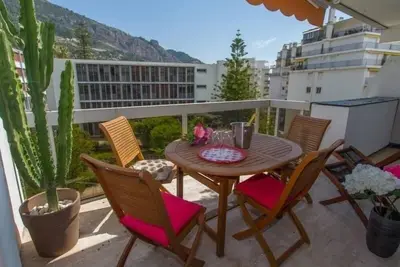 Image de Grand 2p avec Parking et Terrasse, Piscine sur le Toit, Proche des Plages à Menton