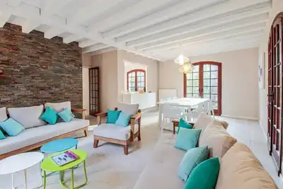 Image de Villa La Dryade pour 8 personnes avec jardin boisé à 800m des plages de Seignosse. Wifi gratuit.