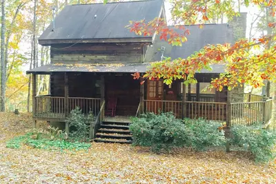 Image de Randonnée en chalet isolé vers la rivière