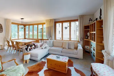 Image de Appartement rustique et calme dans le centre de St. Moritz Bad