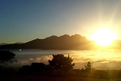 Image de Cloud 9. . . . . . un peu de paradis loin de chez soi
