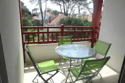 Image de Appartement à Capbreton : port, plages et commerces à pied, terrasse et parking privé