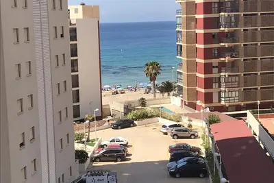 magnifiques appartement au bord de la  mer. Wi fi climatisation garage